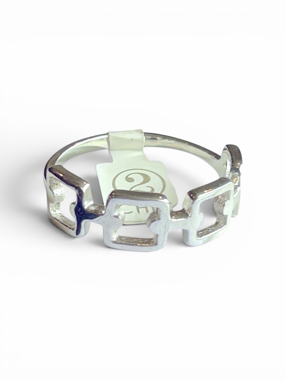 2 Chic Silver Openwork Geometric Link Ring NWT